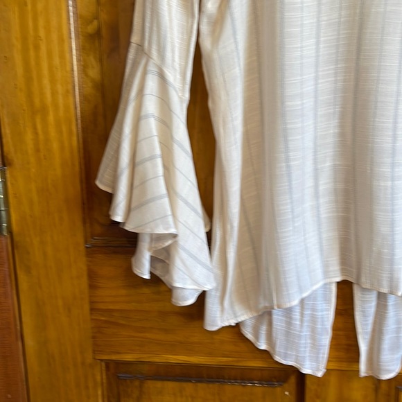 NWOT Lauren Conrad Blouse - Size Small💃🏽 - Picture 6 of 7